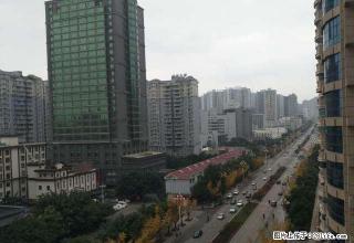 澳城小区、办公加居住一体、临大街、可以打广告 - 黔西南28生活网 qxn.28life.net